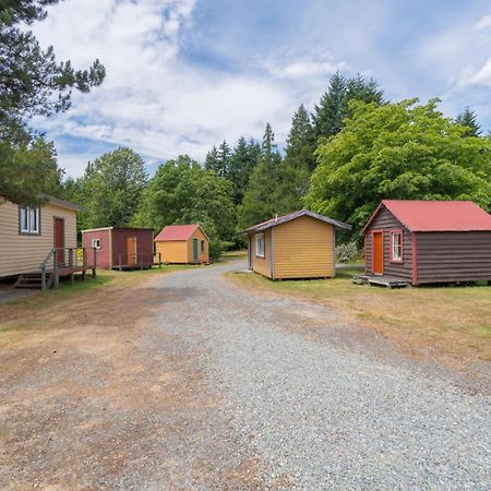 Manapouri Holiday Park Exterior foto