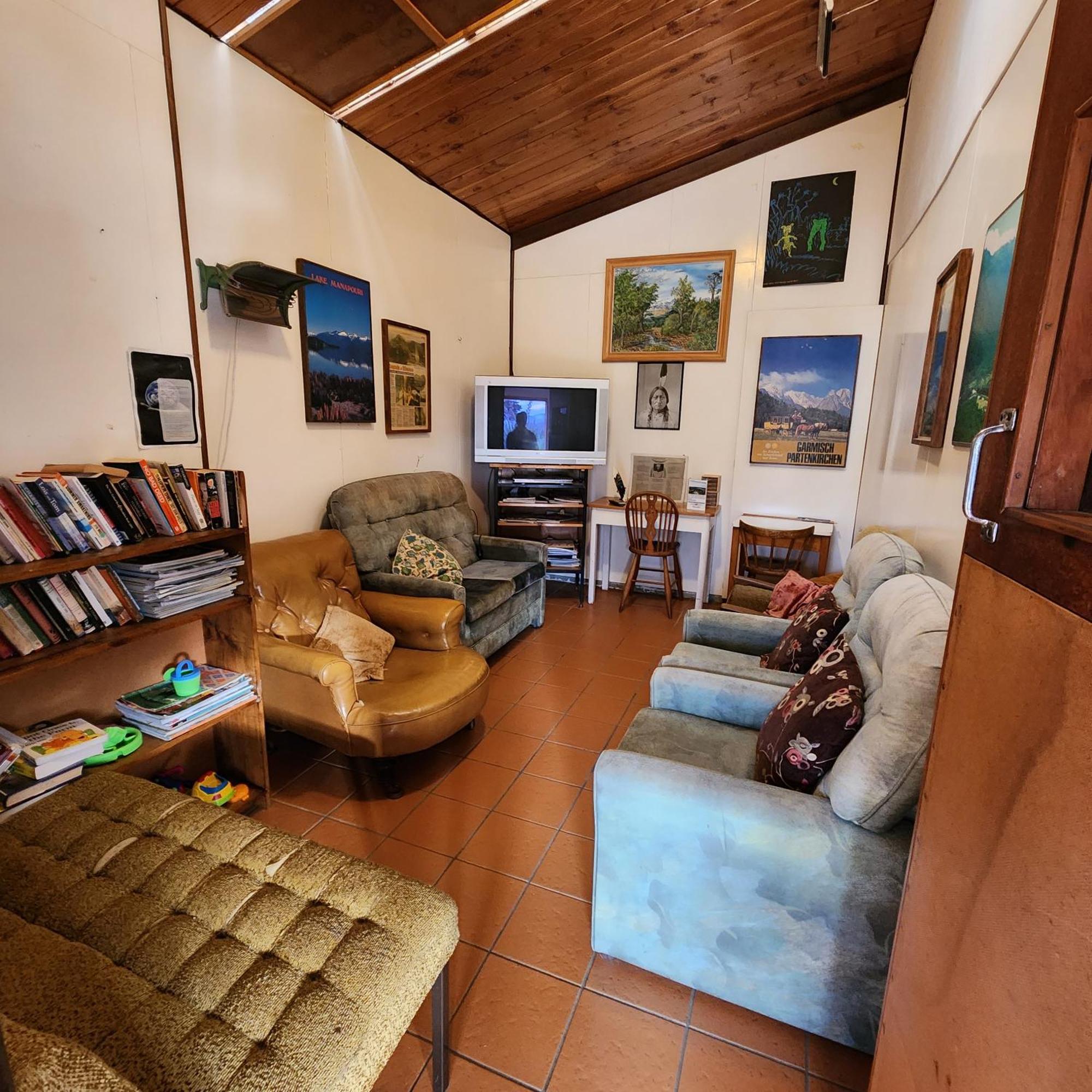 Manapouri Holiday Park Exterior foto