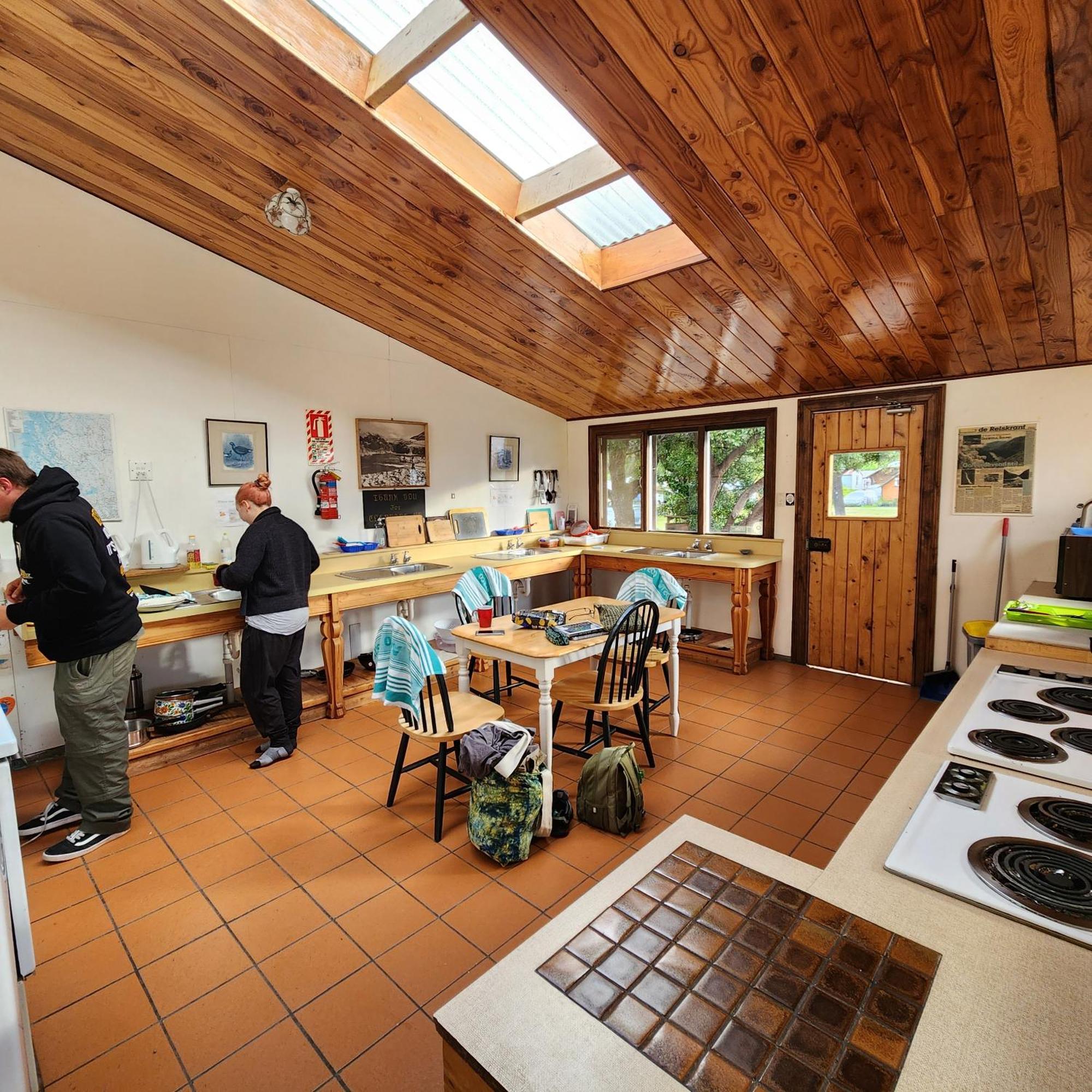 Manapouri Holiday Park Exterior foto