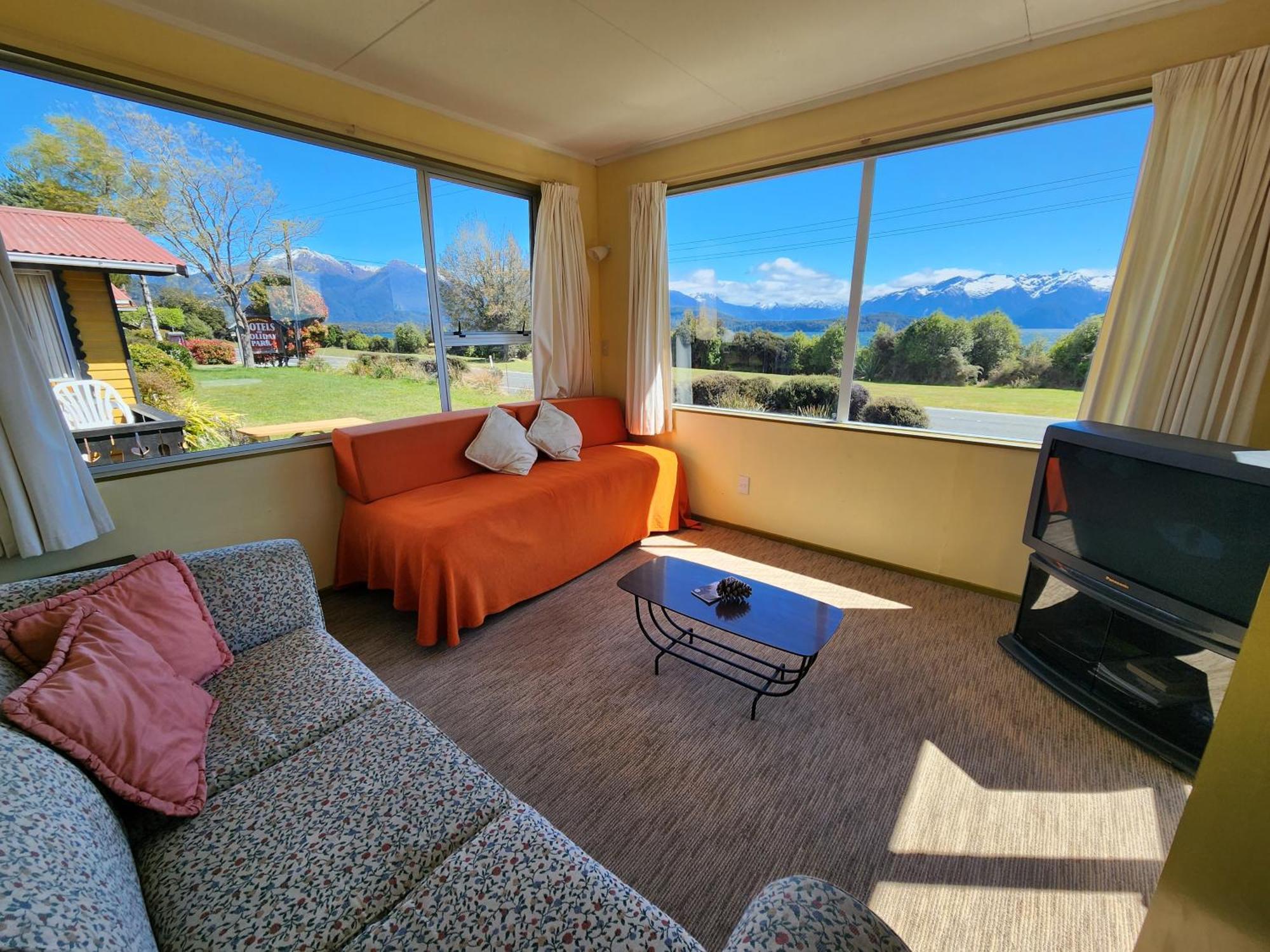 Manapouri Holiday Park Exterior foto